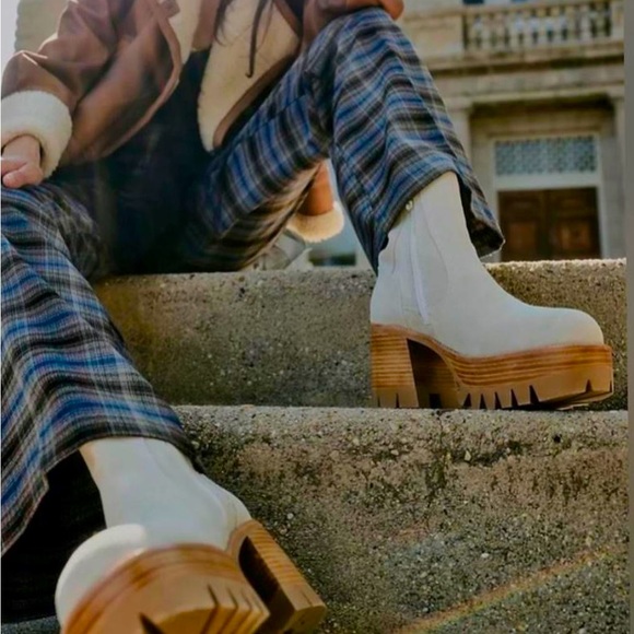 Jeffrey Campbell New Free People Preston Platform Lug Heel Size 10 Boots Booties - Picture 3 of 11